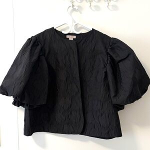 H&M jacquard puff sleeve blouse